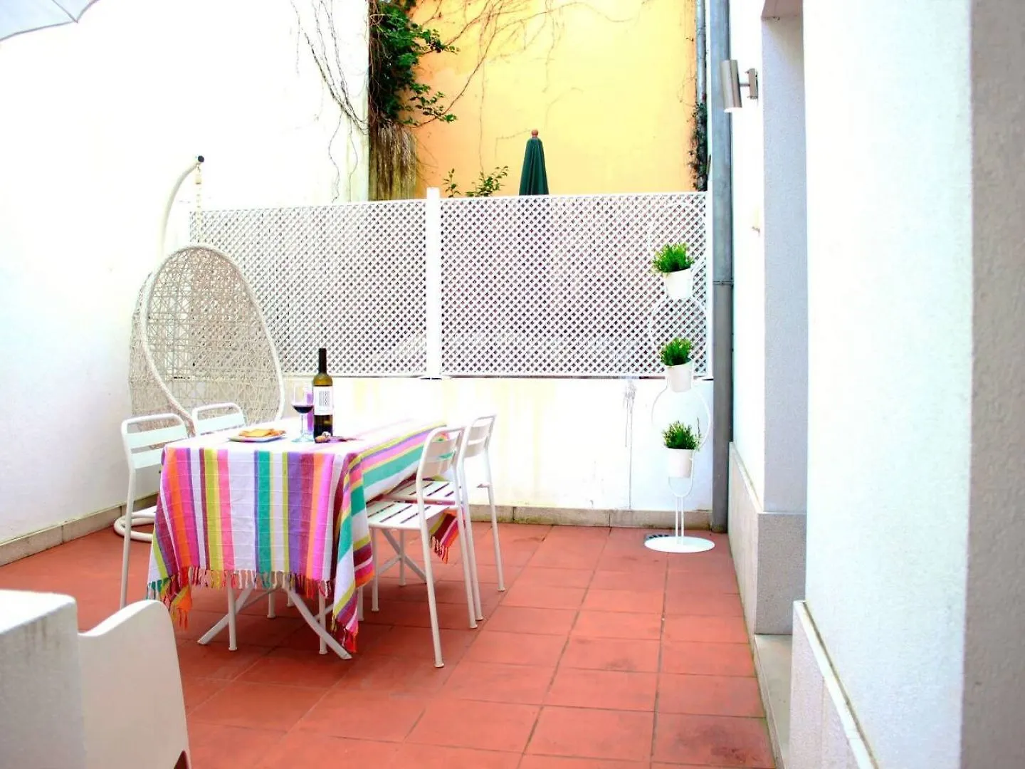 ליסבון Joivy Modern 1-Bed Apt With Terrace, Moments From Sao Bento Palace פורטוגל