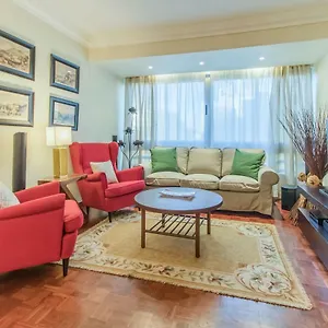 Apartment Telheiras Comfortable, Lisbon